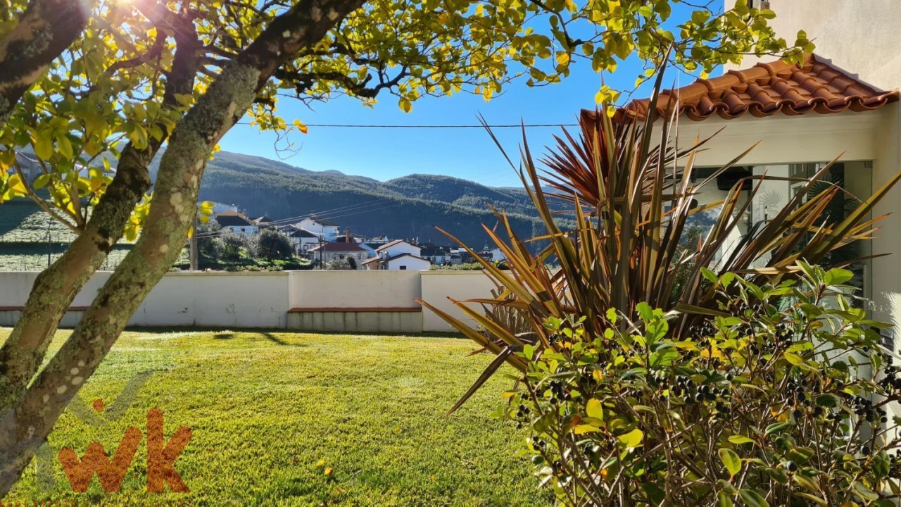 Moradia T12 para Venda em Arganil Foto 6