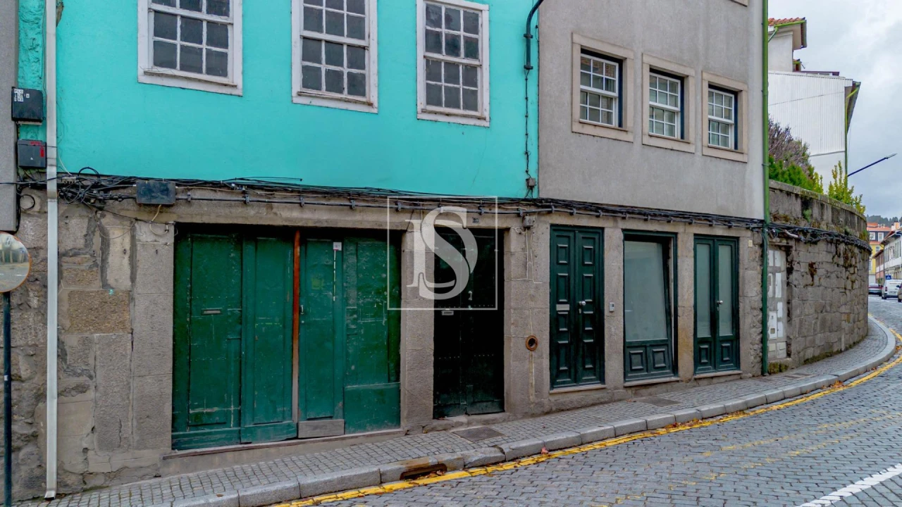 Prédio para Venda em Lamego (Almacave e Sé) Foto 6