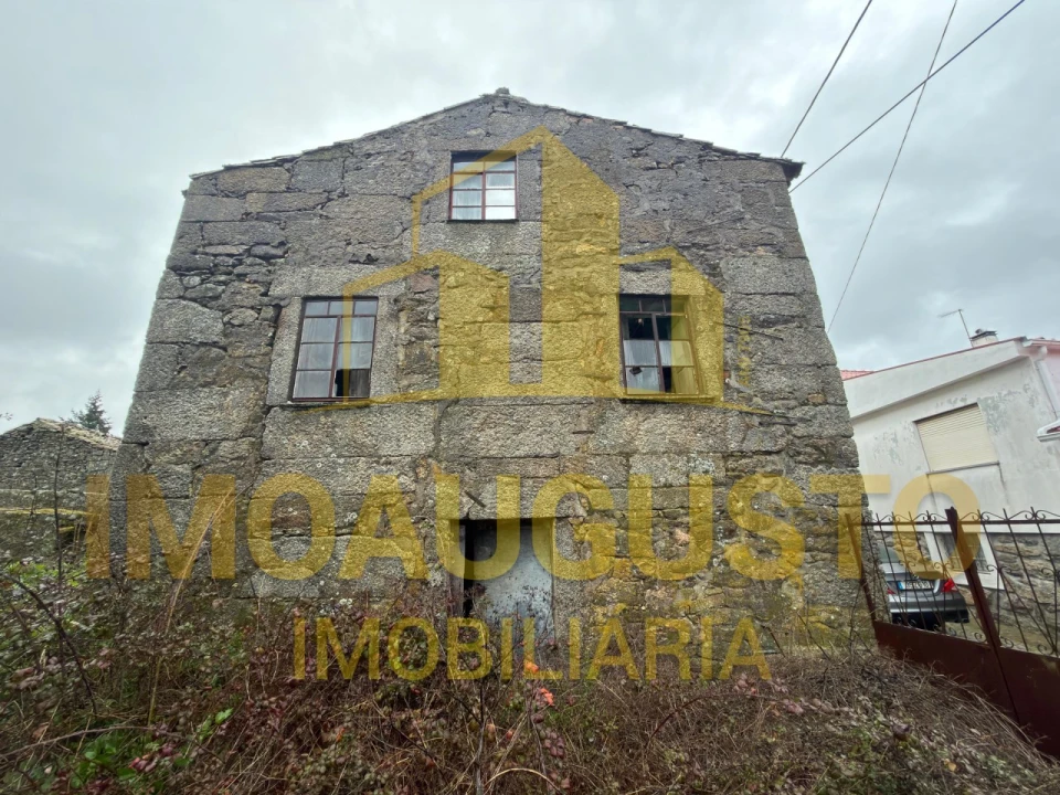 Moradia T1 para Venda em Pinzio Foto 4