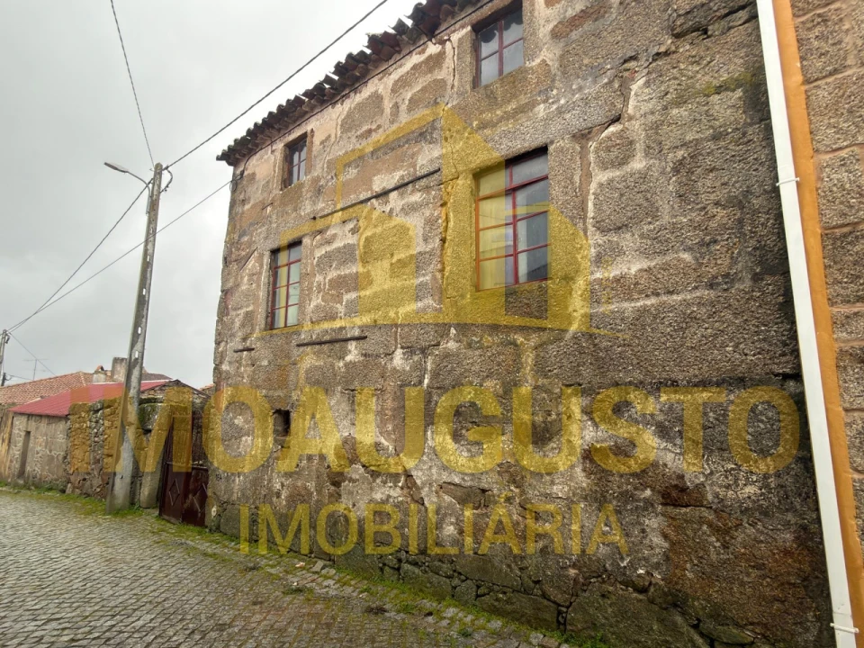 Moradia T1 para Venda em Pinzio Foto 5