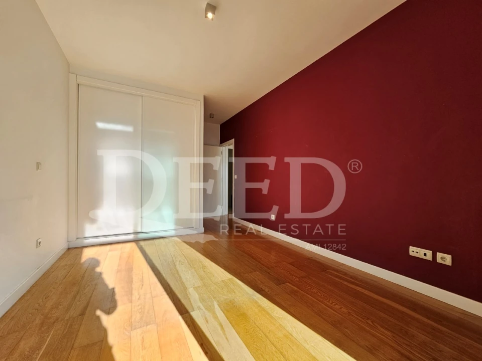 Apartamento T2 para Venda em São Martinho Foto 8