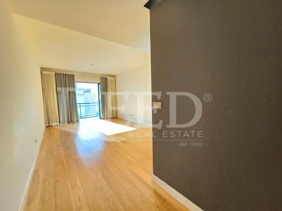 Apartamento T2 para Venda em São Martinho Foto 4