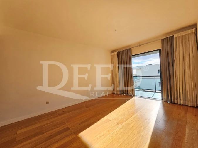 Apartamento T2 para Venda em São Martinho Foto 2