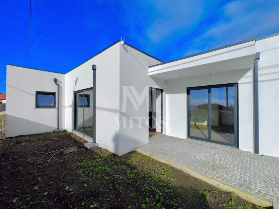 Moradia T2 para Venda em Areosa Foto 2