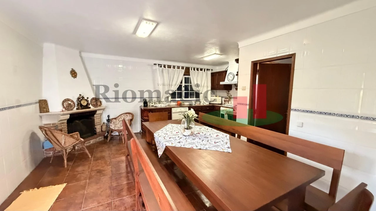 Moradia T6 para Venda em Pontevel Foto 8