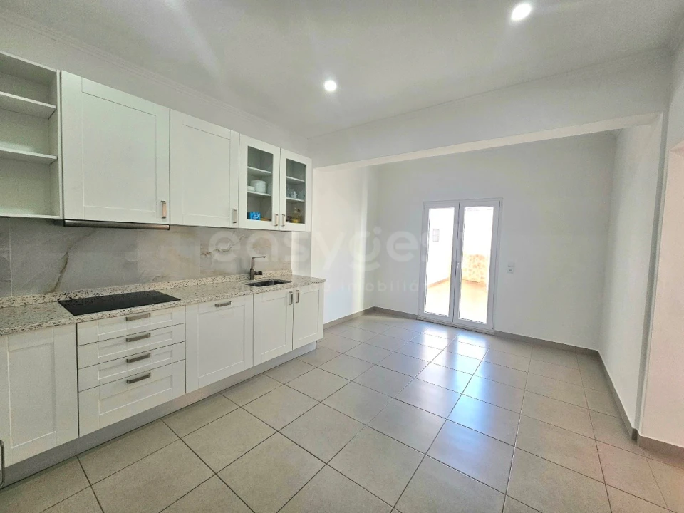 Apartamento T3 para Venda em Albufeira e Olhos de Água Foto 12