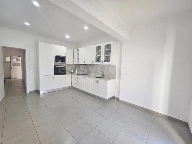 Apartamento T3 para Venda em Albufeira e Olhos de Água Foto 13