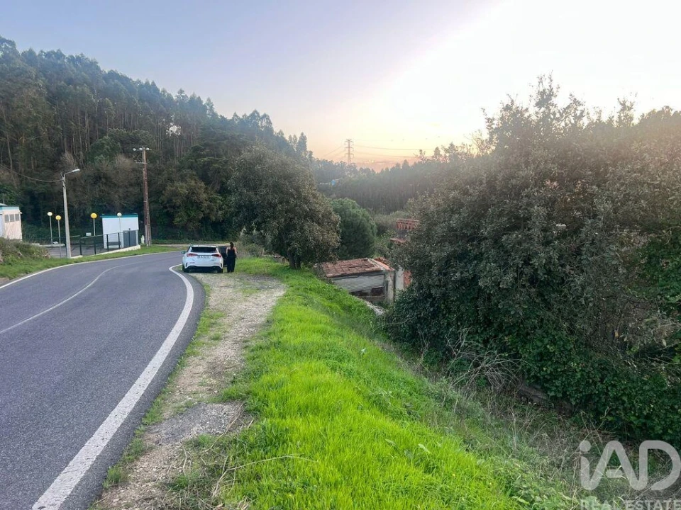 Terreno para Venda em Casal de Cambra Foto 31