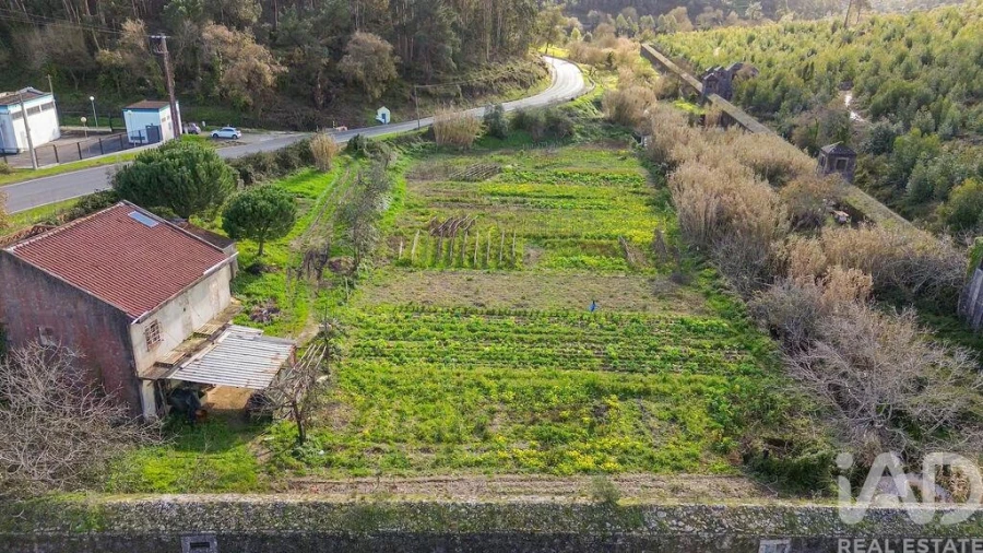 Terreno para Venda em Casal de Cambra