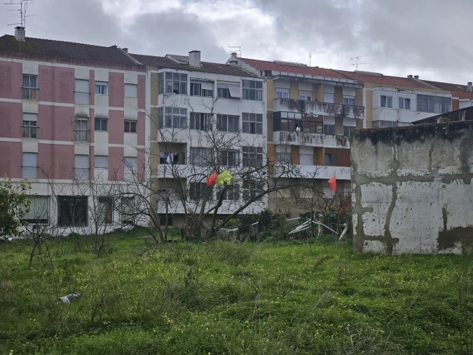 Terreno para Venda em Baixa da Banheira e Vale da Amoreira Foto 9
