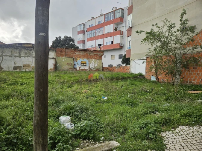 Terreno para Venda em Baixa da Banheira e Vale da Amoreira Foto 4