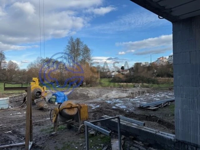 Moradia T4 para Venda em Boidobra Foto 30