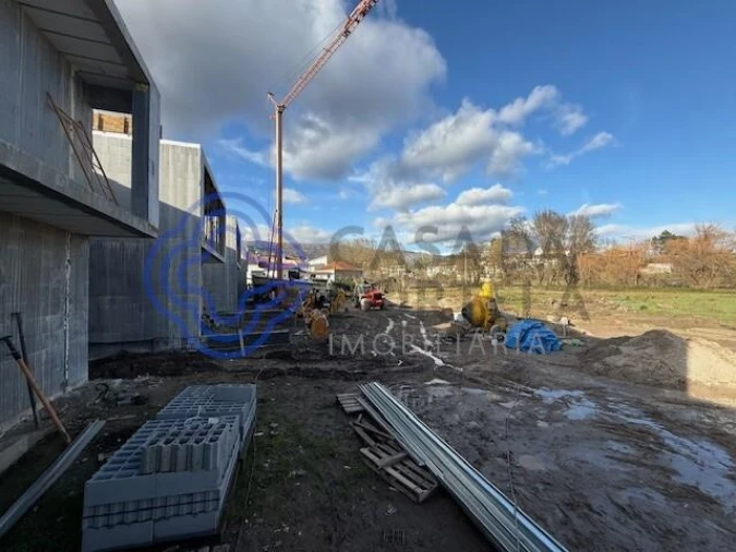 Moradia T4 para Venda em Boidobra Foto 27