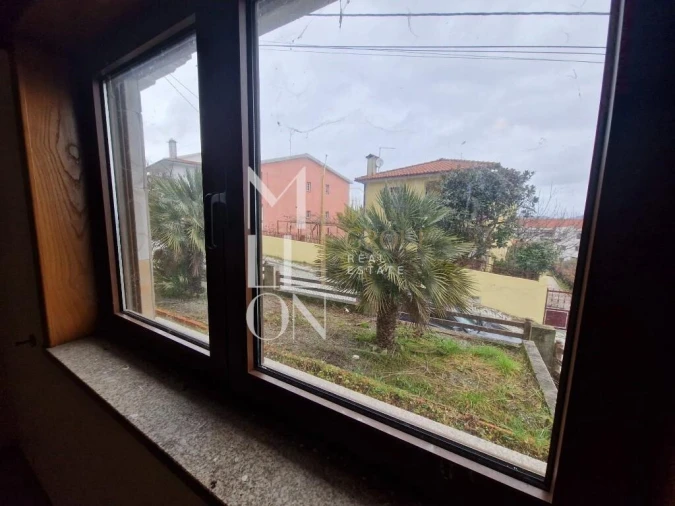 Moradia T4 para Venda em Alijo Foto 16