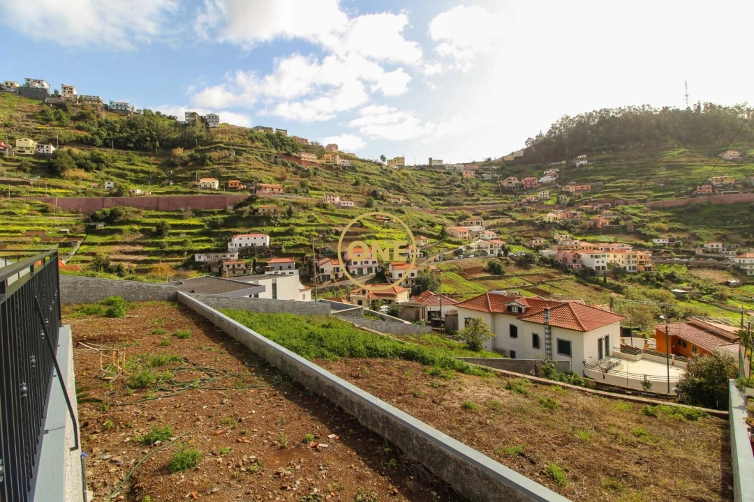 Moradia T3 para Venda em Quinta Grande Foto 37