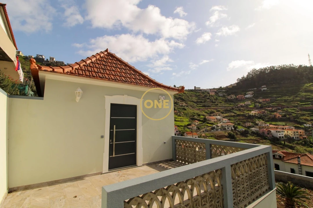 Moradia T3 para Venda em Quinta Grande Foto 33