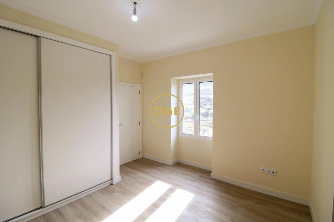 Moradia T3 para Venda em Quinta Grande Foto 14