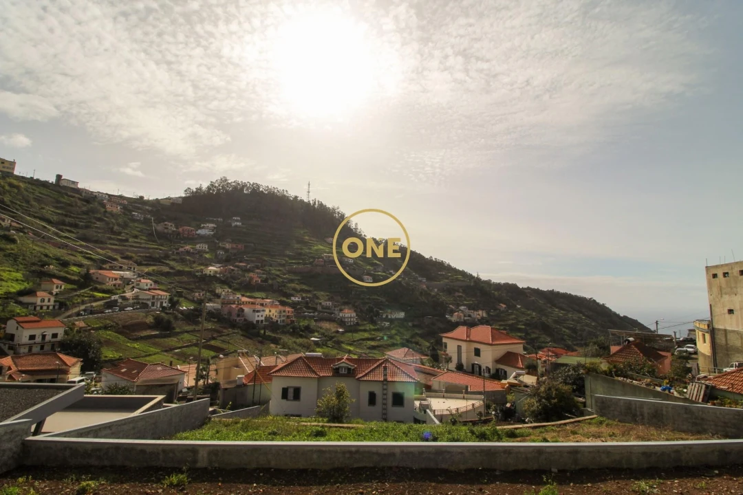 Moradia T3 para Venda em Quinta Grande Foto 22