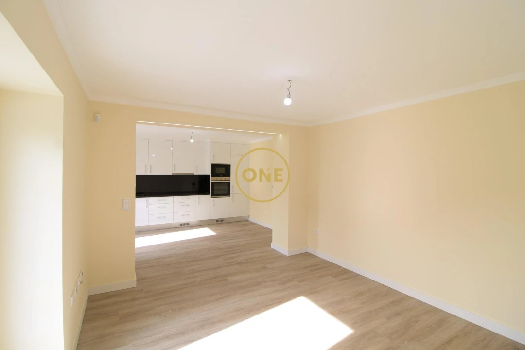 Moradia T3 para Venda em Quinta Grande Foto 7