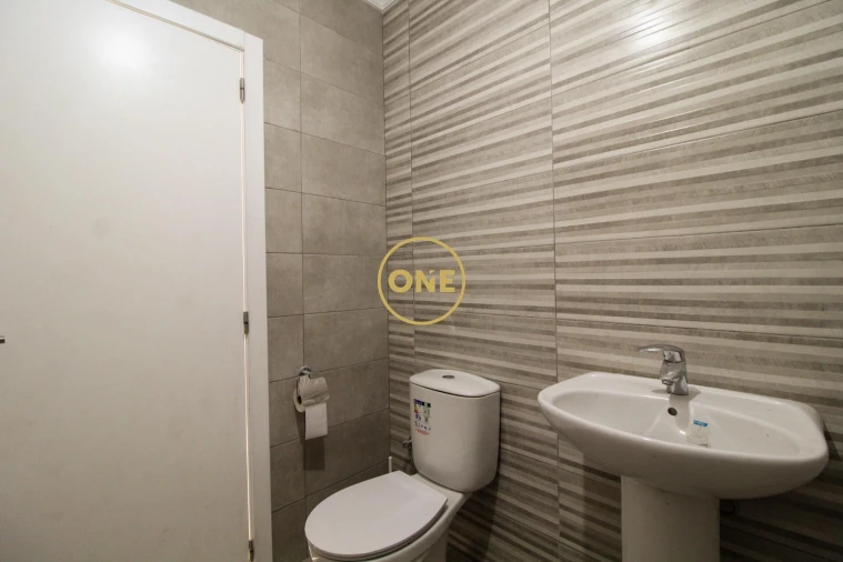 Moradia T3 para Venda em Quinta Grande Foto 31