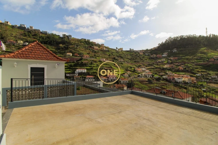 Moradia T3 para Venda em Quinta Grande Foto 35