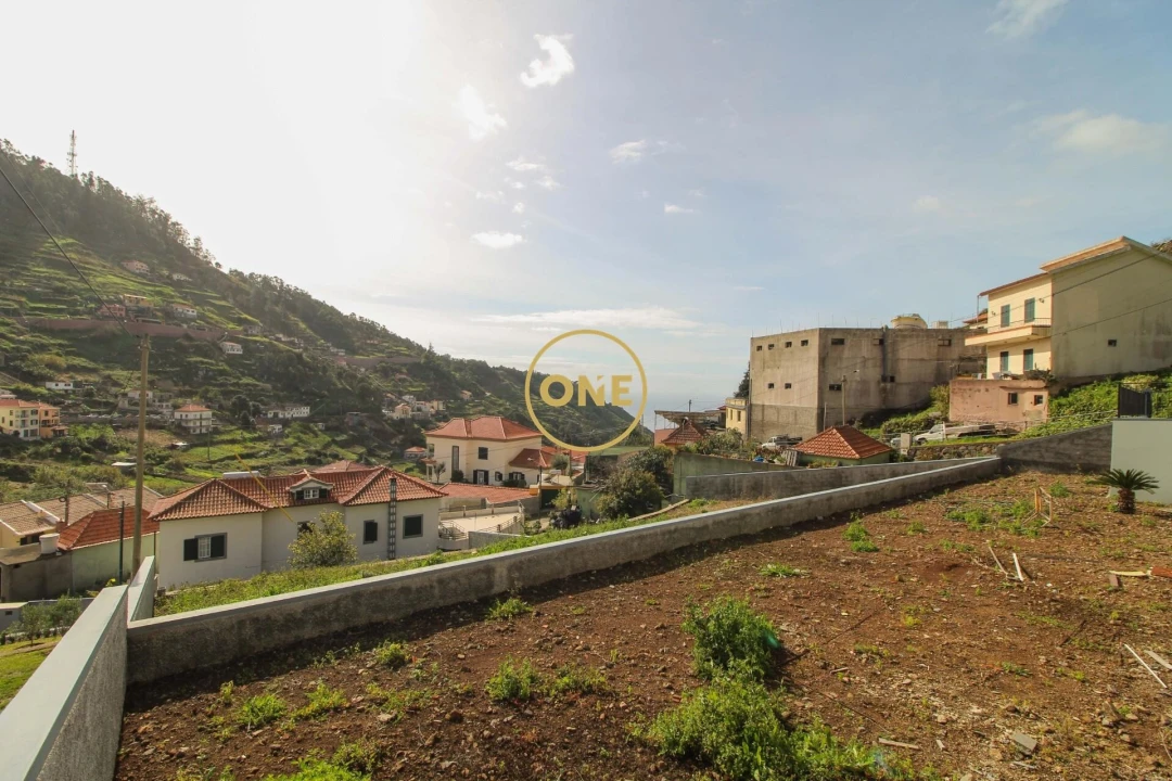 Moradia T3 para Venda em Quinta Grande Foto 29