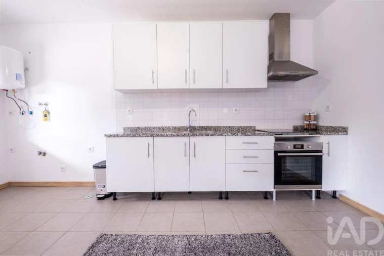 Moradia T2 para Venda em Friúmes e Paradela Foto 12