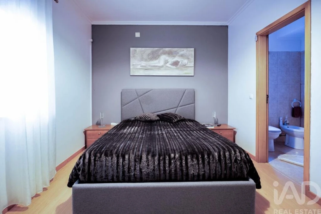 Moradia T4 para Venda em Vilar Foto 16