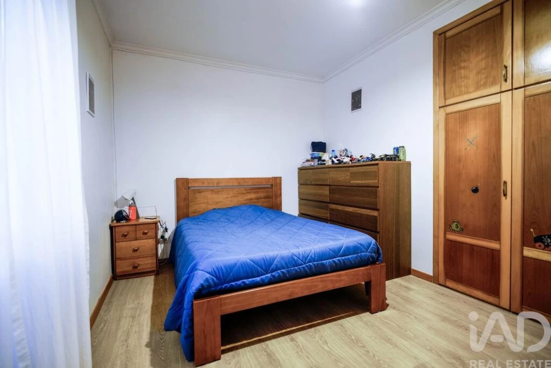 Moradia T4 para Venda em Vilar Foto 14