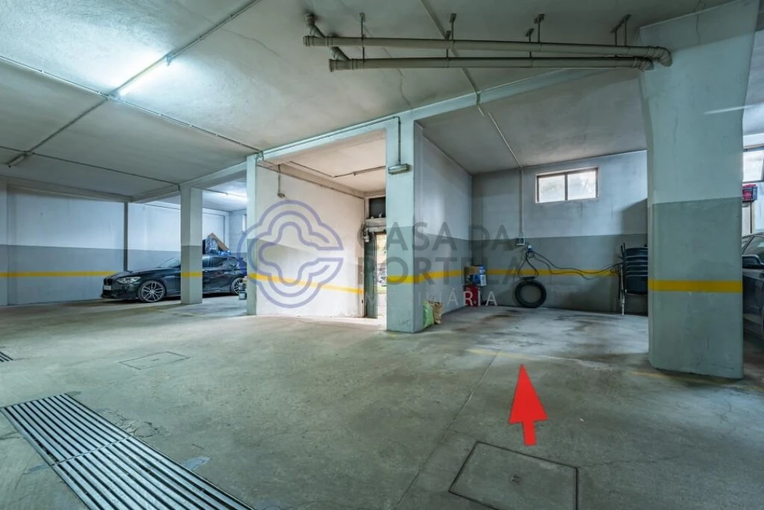 Apartamento T2 para Venda em Castêlo da Maia Foto 20