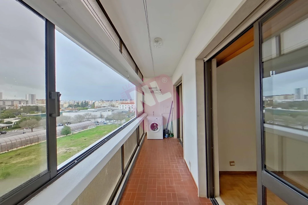 Apartamento T2 para Arrendamento em Lumiar Foto 20