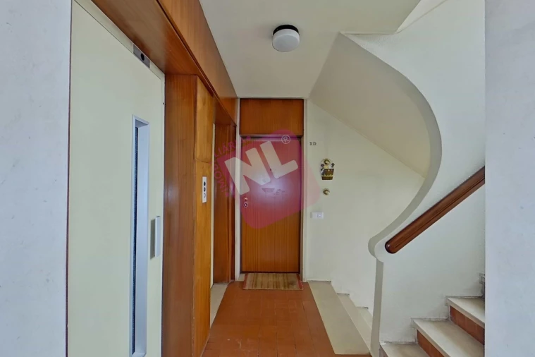 Apartamento T2 para Arrendamento em Lumiar Foto 2