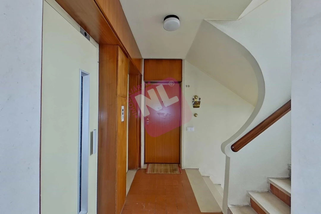 Apartamento T2 para Arrendamento em Lumiar Foto 2