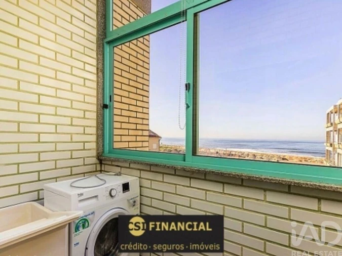 Apartamento T2 para Venda em Esmoriz Foto 12