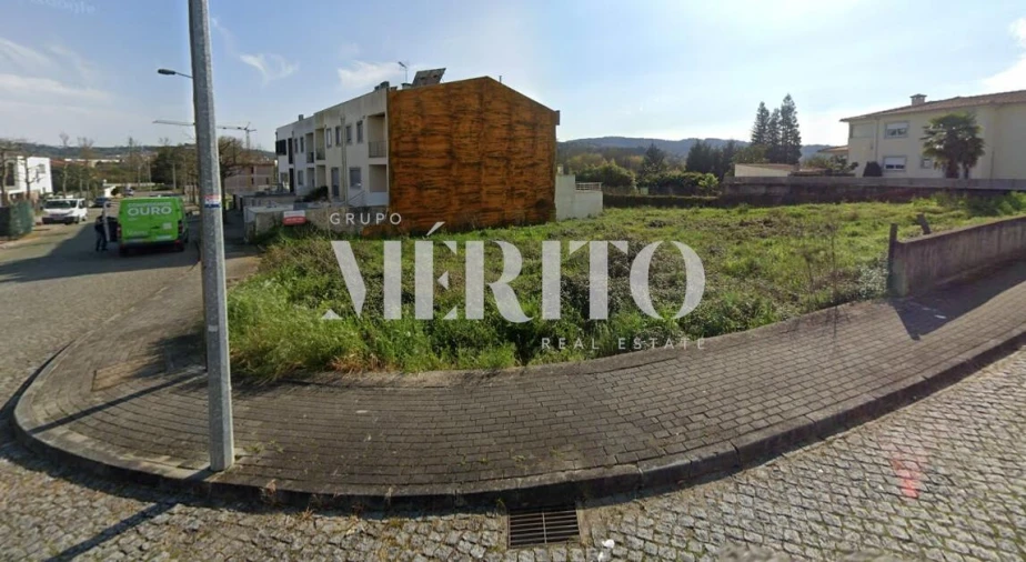 Terreno para Venda em Merelim (São Pedro) e Frossos Foto 2