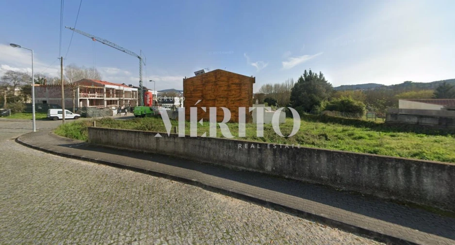 Terreno para Venda em Merelim (São Pedro) e Frossos Foto 3