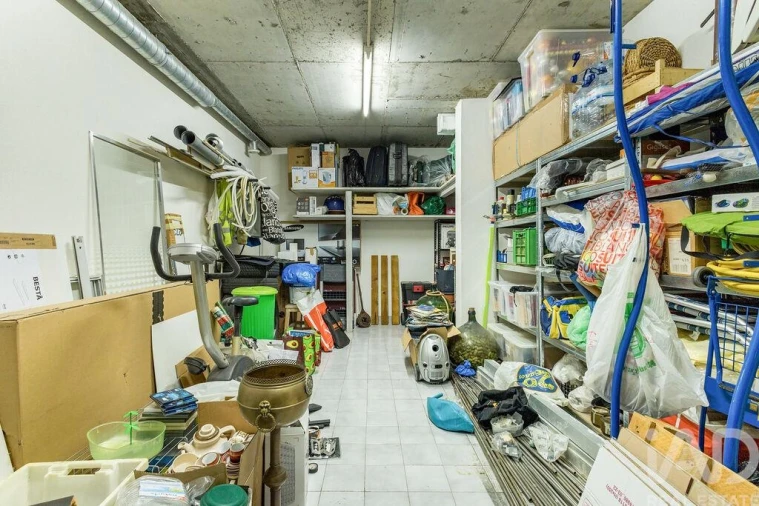 Apartamento T3 para Venda em Carcavelos e Parede Foto 28