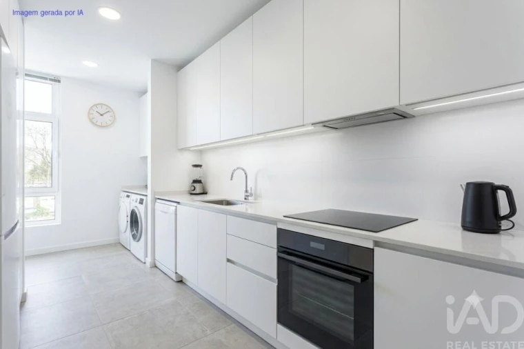 Apartamento T3 para Venda em Carcavelos e Parede Foto 13
