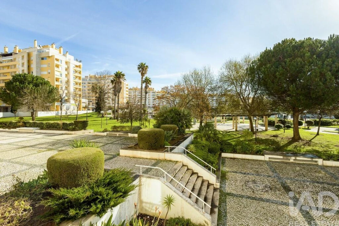 Apartamento T3 para Venda em Carcavelos e Parede Foto 8