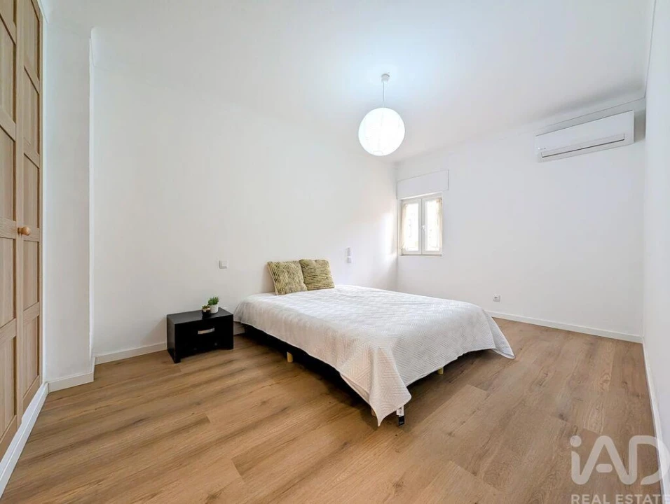 Apartamento T2 para Venda em Ferragudo Foto 18