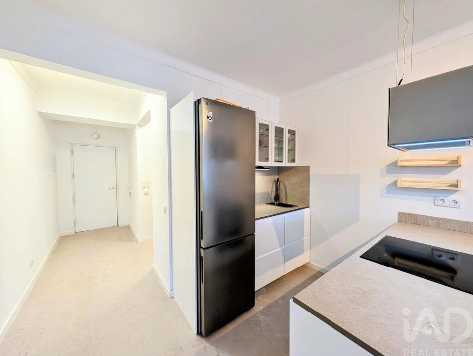 Apartamento T2 para Venda em Ferragudo Foto 11