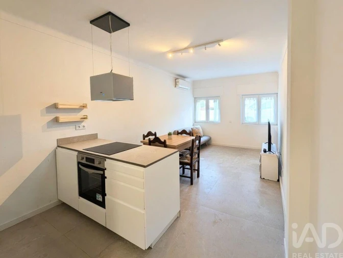 Apartamento T2 para Venda em Ferragudo Foto 4