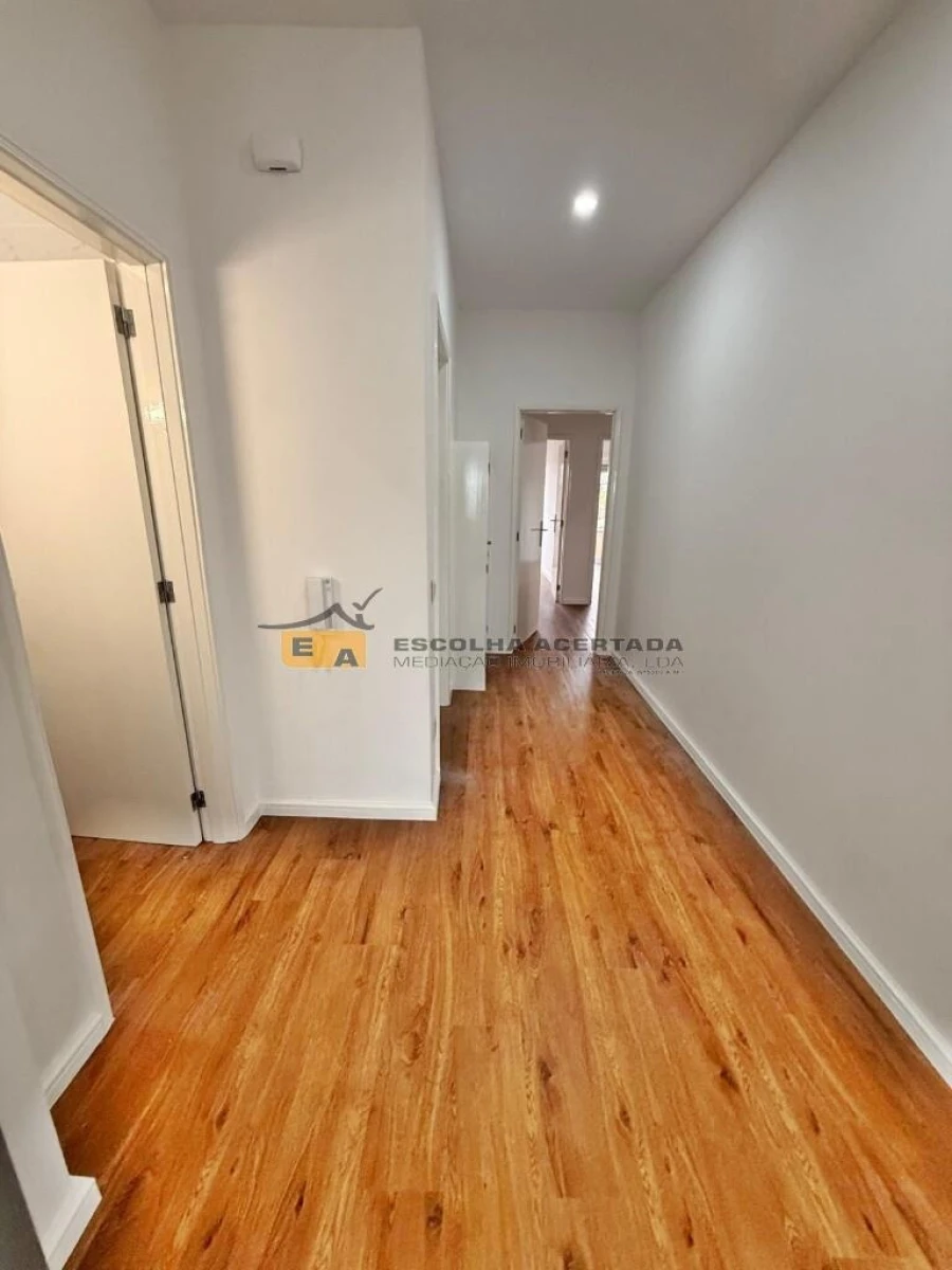Apartamento T3 para Venda em Aguas Santas Foto 6