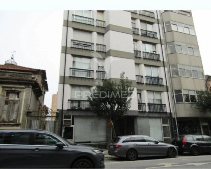 Loja para Venda em Cedofeita, Santo Ildefonso, Sé, Miragaia, São Nicolau e Vitória Foto 2