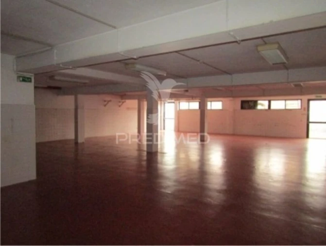 Loja para Venda em Cedofeita, Santo Ildefonso, Sé, Miragaia, São Nicolau e Vitória Foto 4