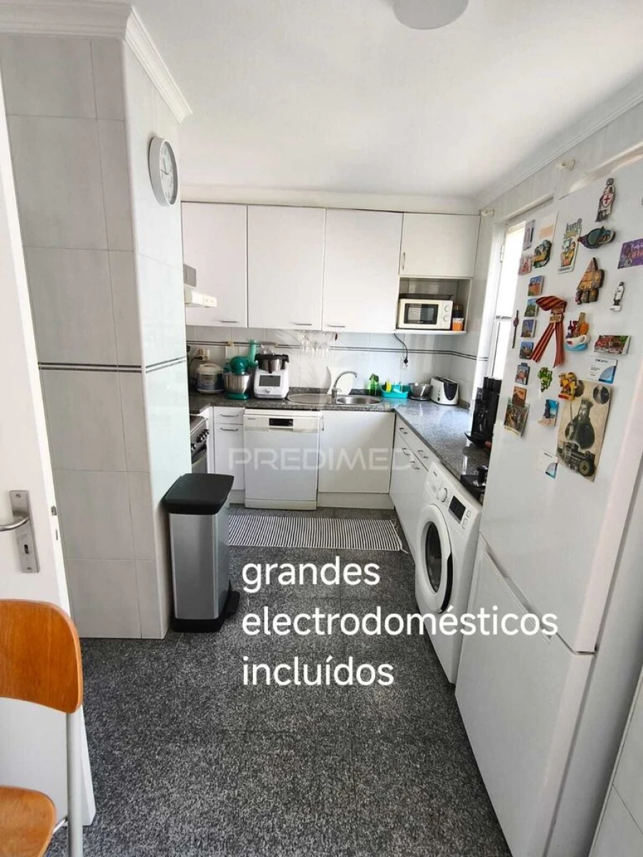 Apartamento T2 para Venda em Caparica e Trafaria Foto 12