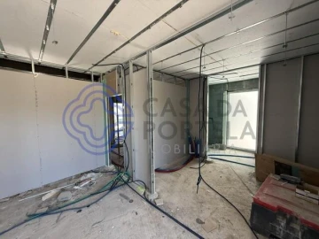 Moradia T4 para Venda em Boidobra