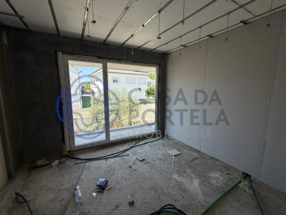 Moradia T4 para Venda em Boidobra Foto 55