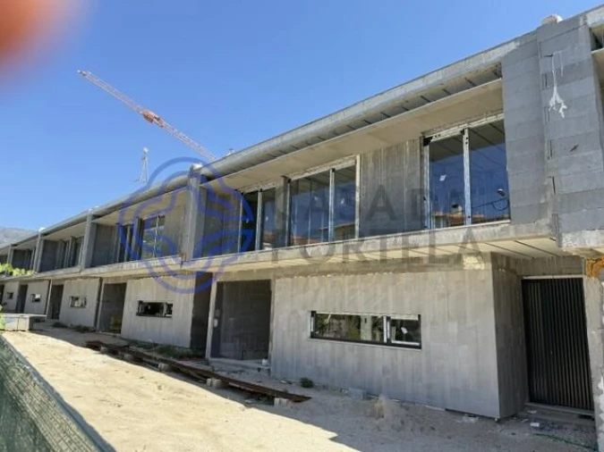 Moradia T4 para Venda em Boidobra Foto 50