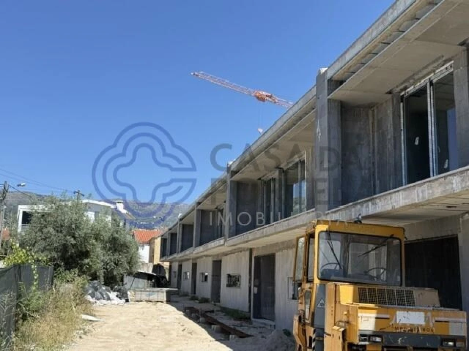 Moradia T4 para Venda em Boidobra Foto 48
